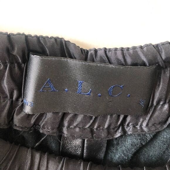 A.l.c. Leather-Trimmed Linen Coated Shorts - Picture 8 of 10